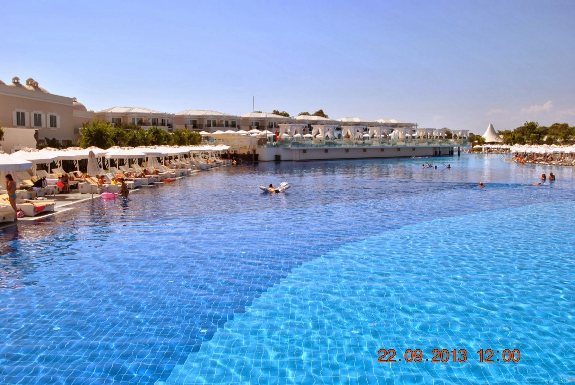 imagini hotel TITANIC BELEK